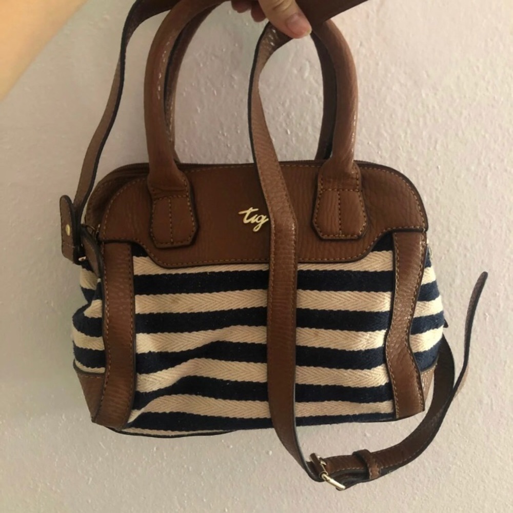 Tig crossbody bag